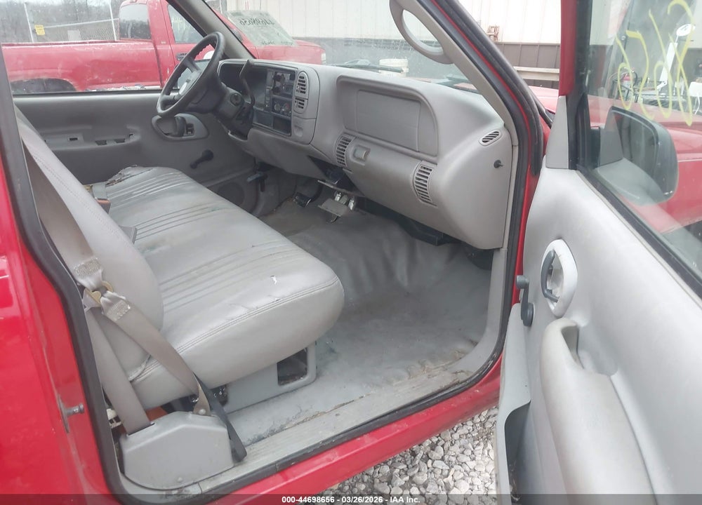 1998 GMC SIERRA 1500 SL WIDESIDE VIN: 1GTEC14WXWZ507851