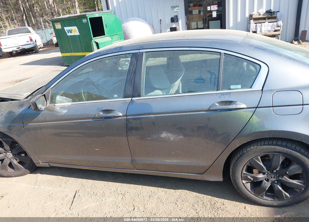 2010 HONDA ACCORD 2.4 LX VIN: 1HGCP2F37AA078052