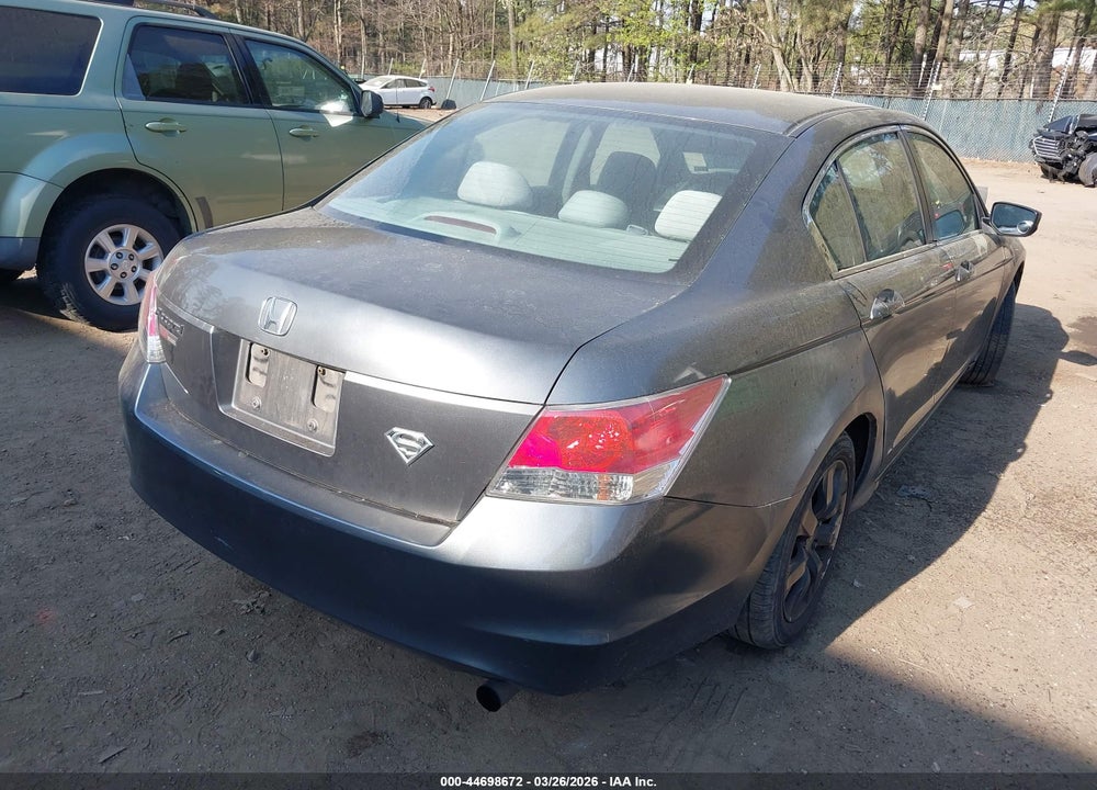 2010 HONDA ACCORD 2.4 LX VIN: 1HGCP2F37AA078052