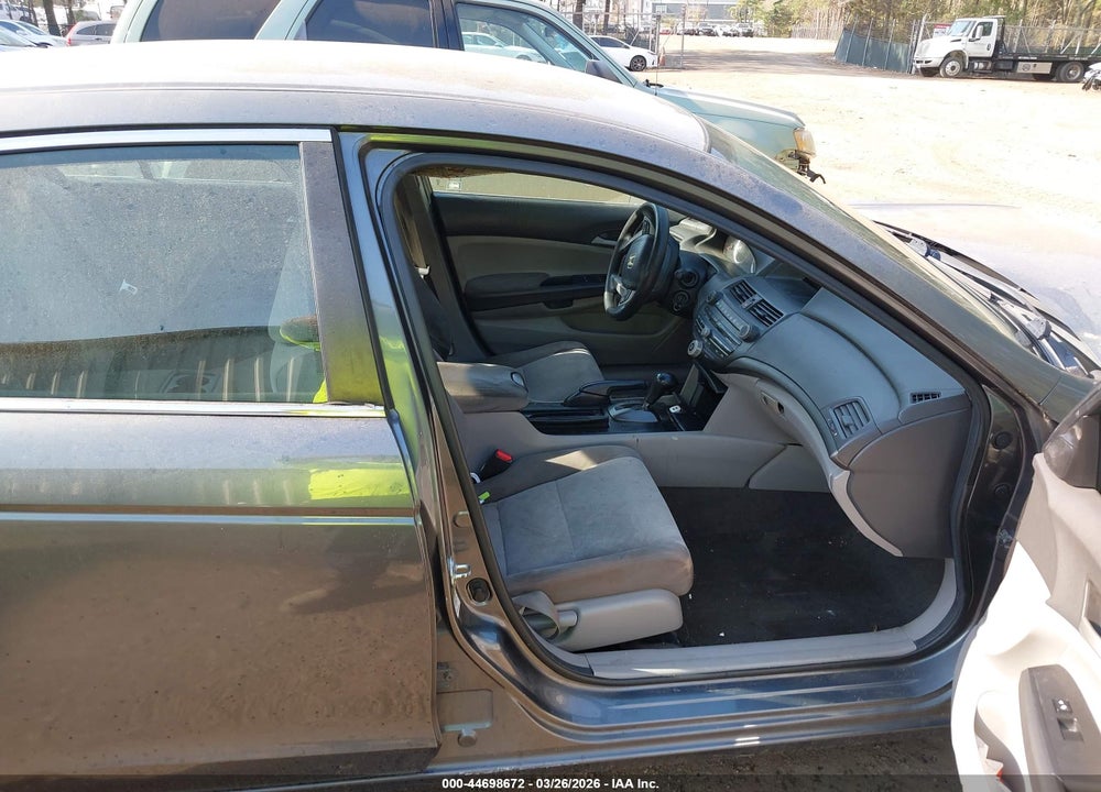 2010 HONDA ACCORD 2.4 LX VIN: 1HGCP2F37AA078052