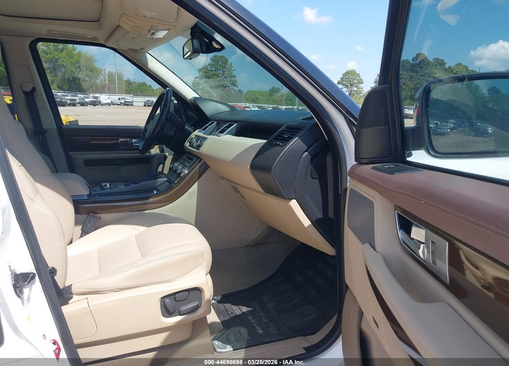 2011 LAND ROVER RANGE ROVER SPORT HSE VIN: SALSF2D46BA712230