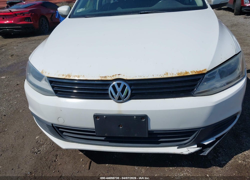 2011 VOLKSWAGEN JETTA 2.5L SE VIN: 3VWDZ7AJ4BM358870