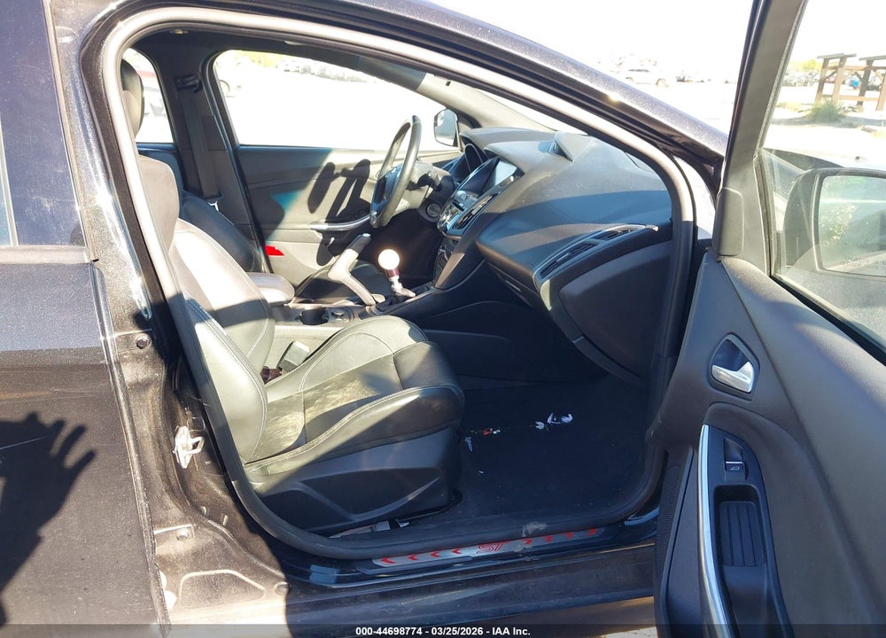 2014 FORD FOCUS ST VIN: 1FADP3L97EL254731