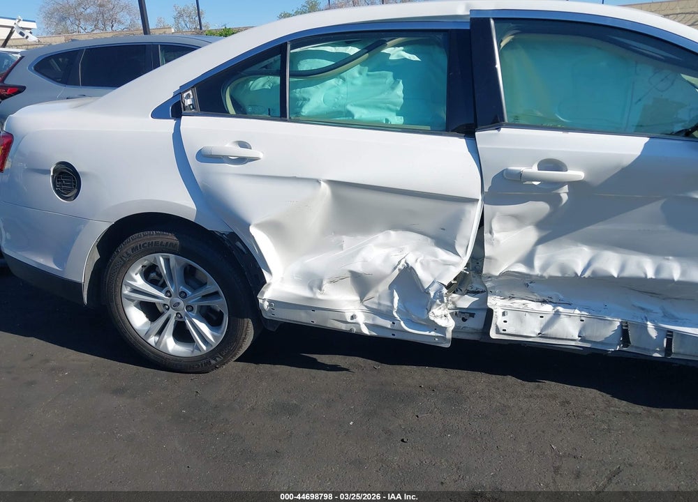 2014 FORD TAURUS SEL VIN: 1FAHP2E83EG134613