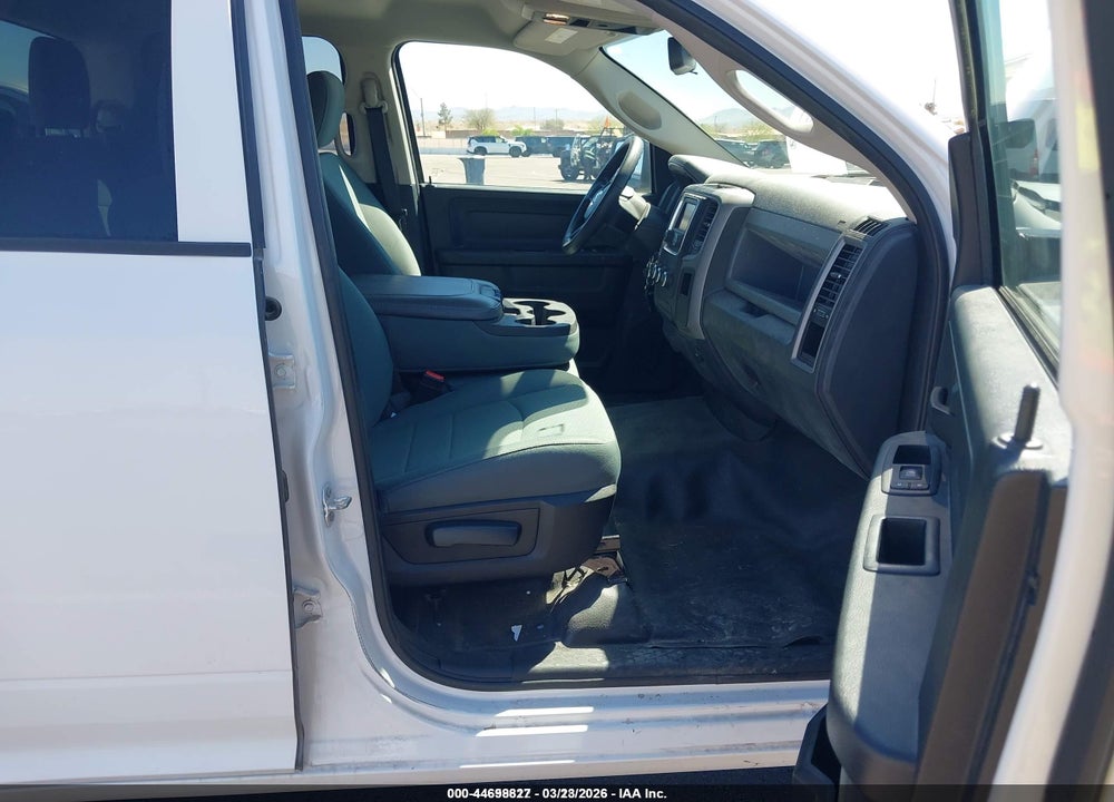 2016 RAM 1500 TRADESMAN VIN: 1C6RR6FM4GS367919