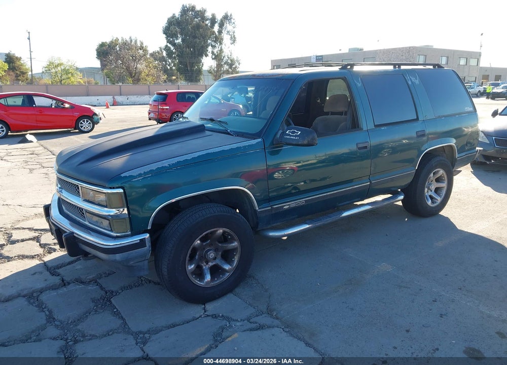 1995 CHEVROLET TAHOE K1500 VIN: 1GNEK13K6SJ362180