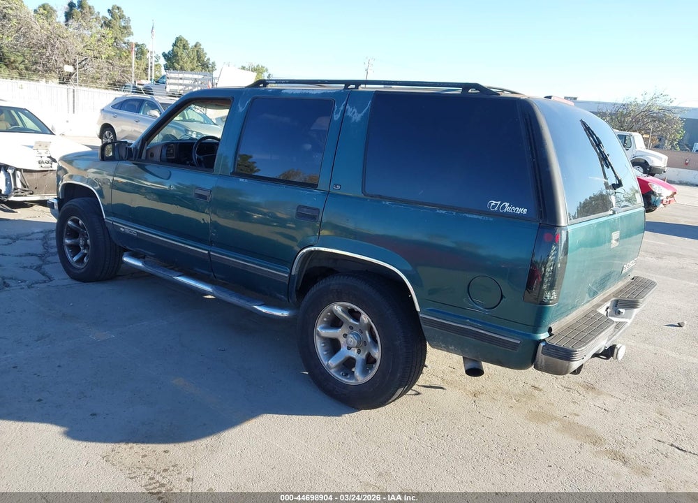 1995 CHEVROLET TAHOE K1500 VIN: 1GNEK13K6SJ362180
