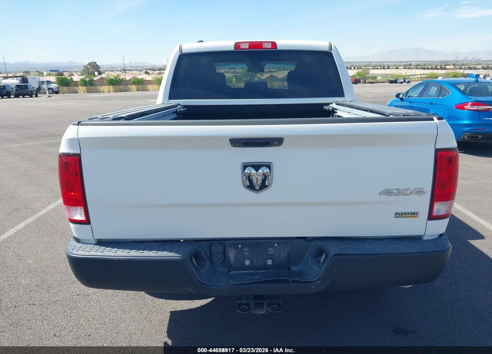 2018 RAM 1500 TRADESMAN  4X4 5'7 BOX VIN: 1C6RR7KG9JS133482