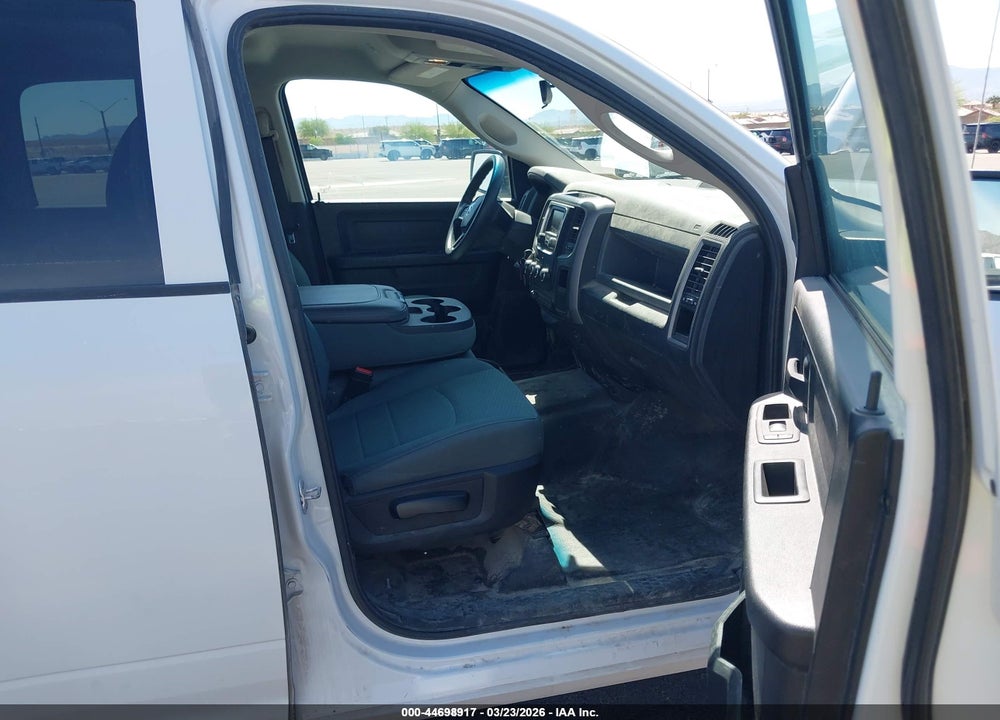 2018 RAM 1500 TRADESMAN  4X4 5'7 BOX VIN: 1C6RR7KG9JS133482