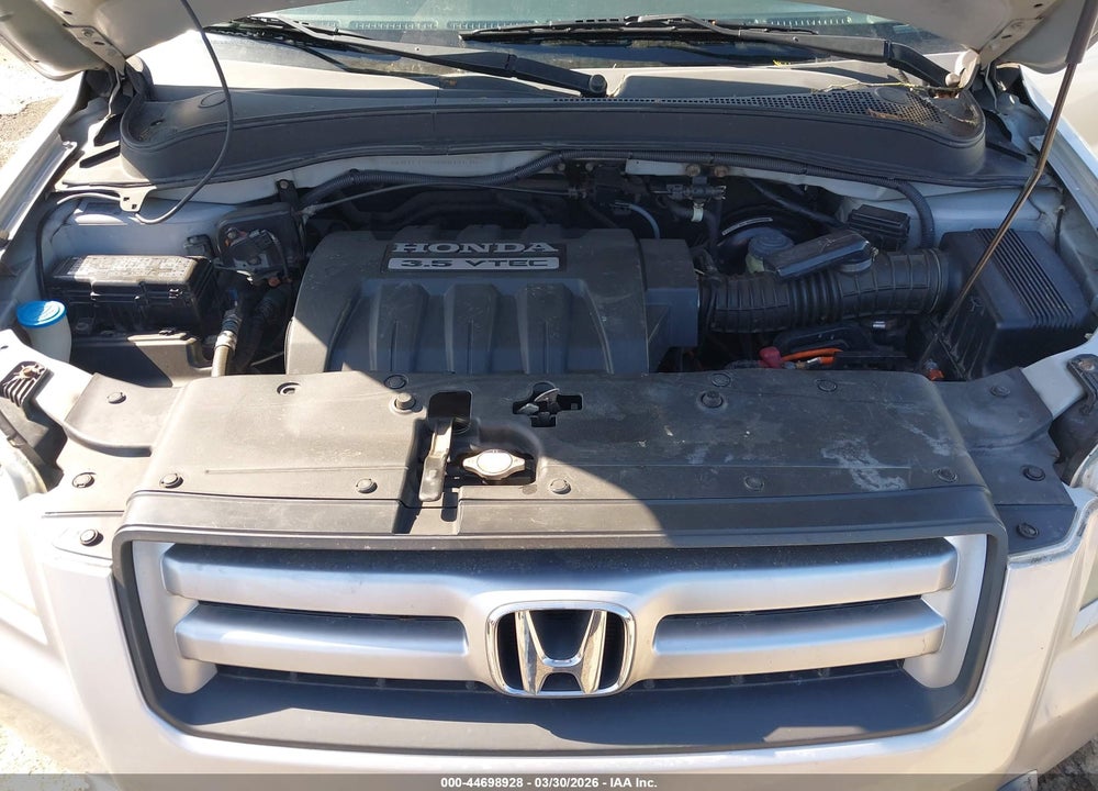2006 HONDA PILOT EX-L VIN: 5FNYF18536B011575