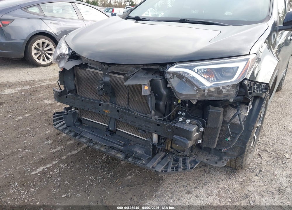 2016 TOYOTA RAV4 SE VIN: 2T3JFREVXGW495552