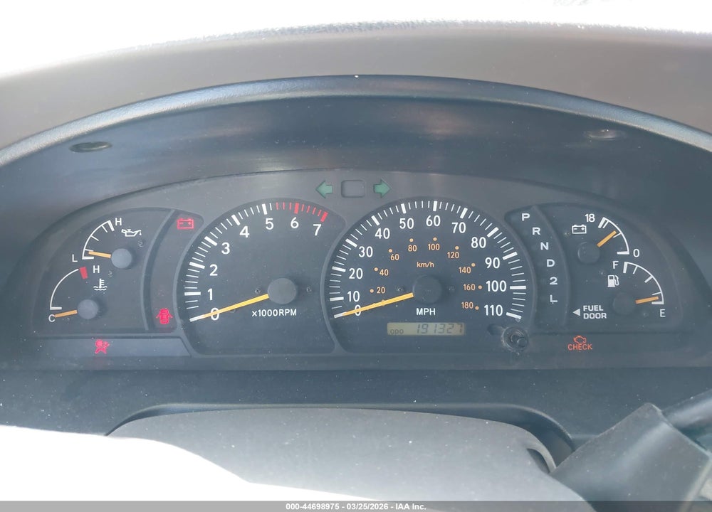 2002 TOYOTA TUNDRA SR5 V8 VIN: 5TBRT34132S222897