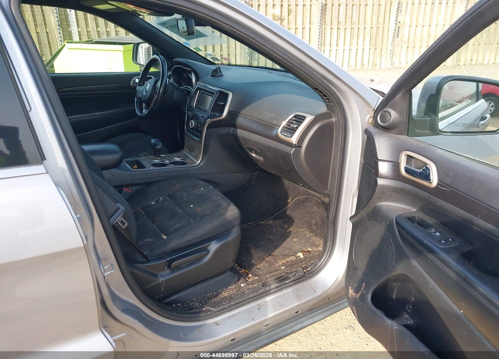 2014 JEEP GRAND CHEROKEE LAREDO VIN: 1C4RJFAG5EC230903
