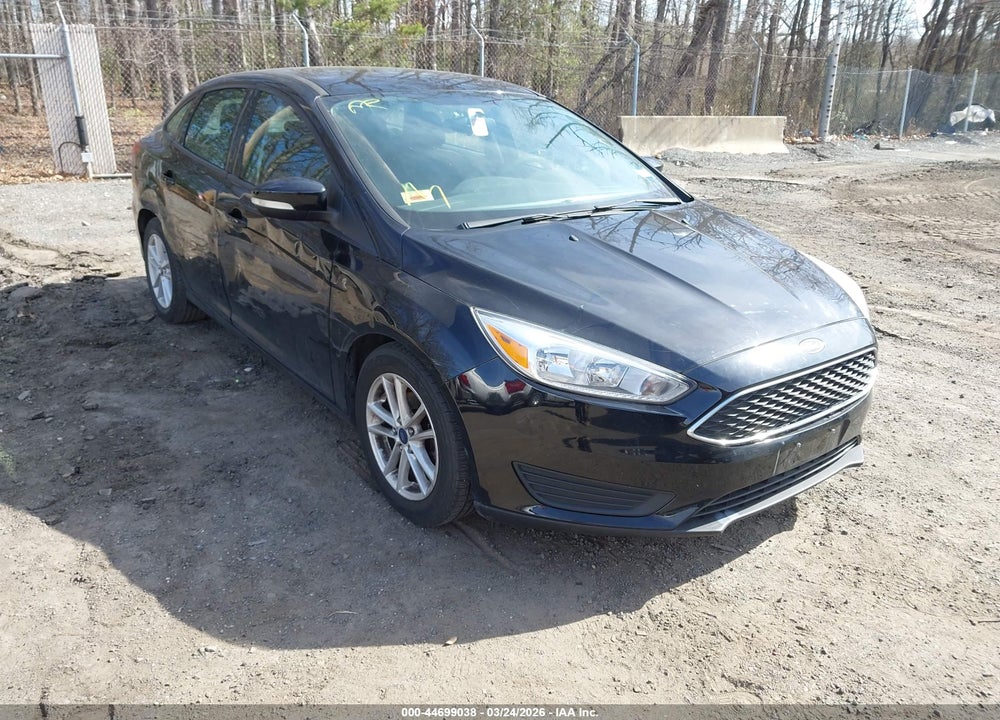 2017 FORD FOCUS SE VIN: 1FADP3F2XHL275317
