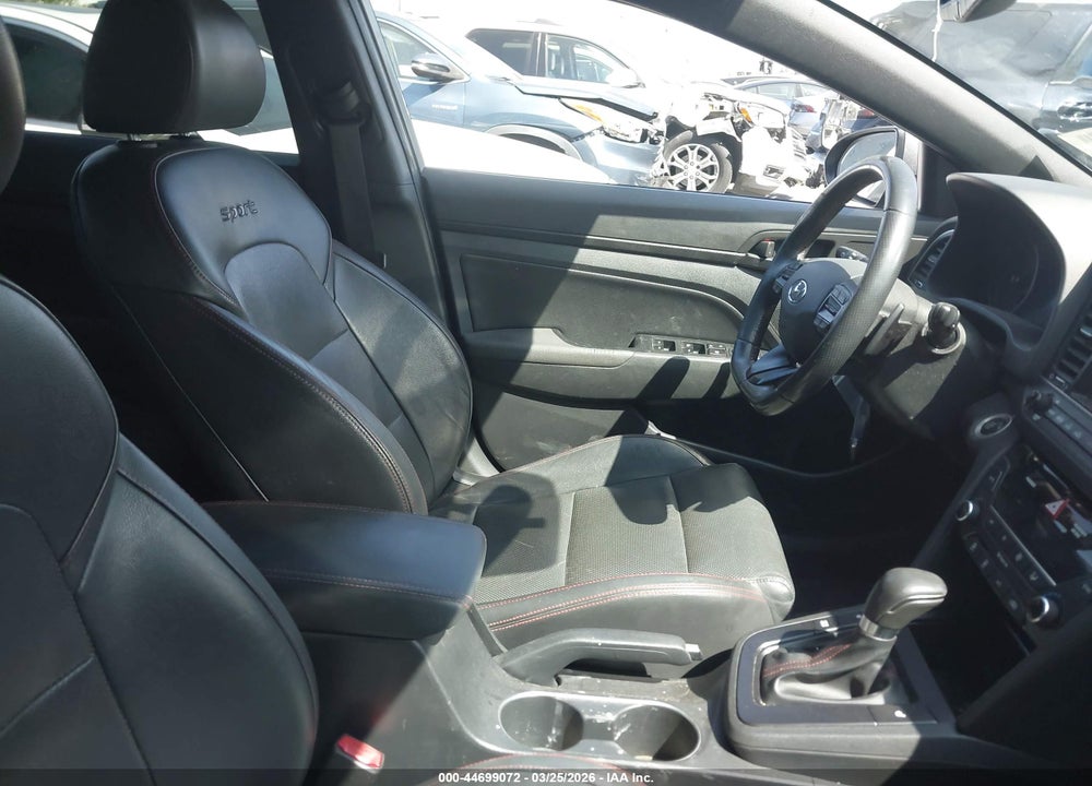 2017 HYUNDAI ELANTRA SPORT VIN: KMHD04LB3HU331063