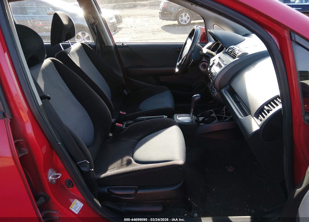 2008 HONDA FIT SPORT VIN: JHMGD38658S036679
