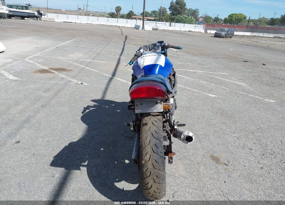 1989 SUZUKI GSX600 F VIN: JS1GN72A1K2101774