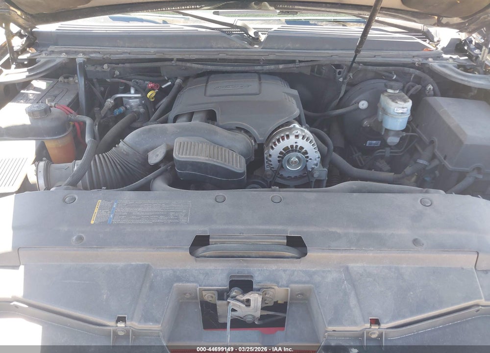 2008 CHEVROLET SUBURBAN 1500 LTZ VIN: 3GNFC16068G165810