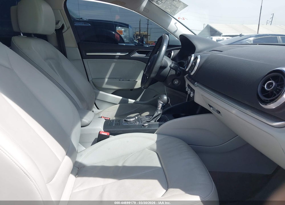 2015 AUDI A3 1.8T PREMIUM VIN: WAUACGFF5F1002956