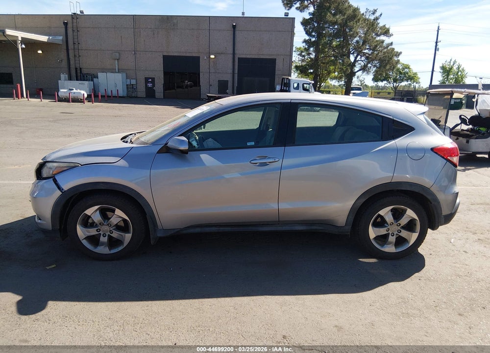 2017 HONDA HR-V LX VIN: 3CZRU5H3XHG704215