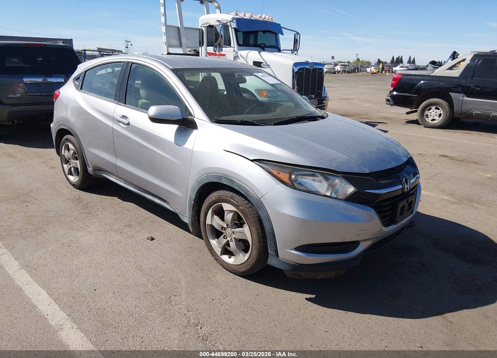 2017 HONDA HR-V LX VIN: 3CZRU5H3XHG704215