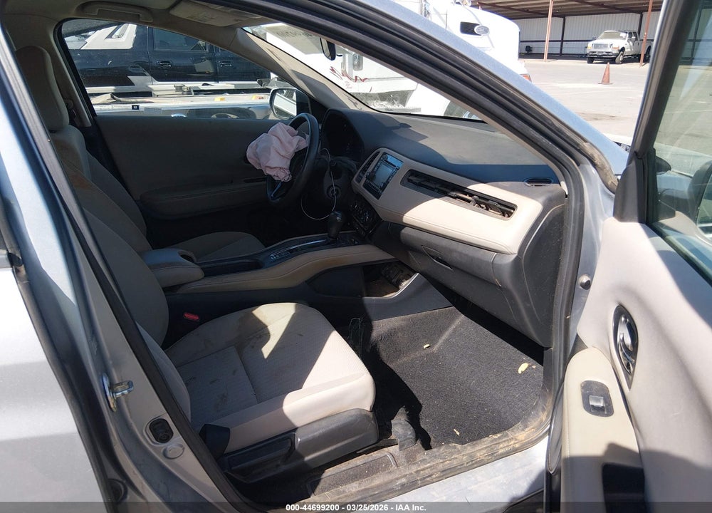 2017 HONDA HR-V LX VIN: 3CZRU5H3XHG704215