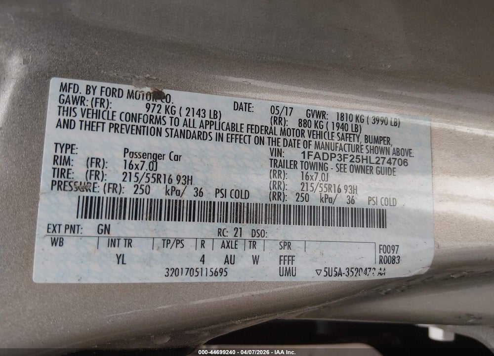2017 FORD FOCUS SE VIN: 1FADP3F25HL274706