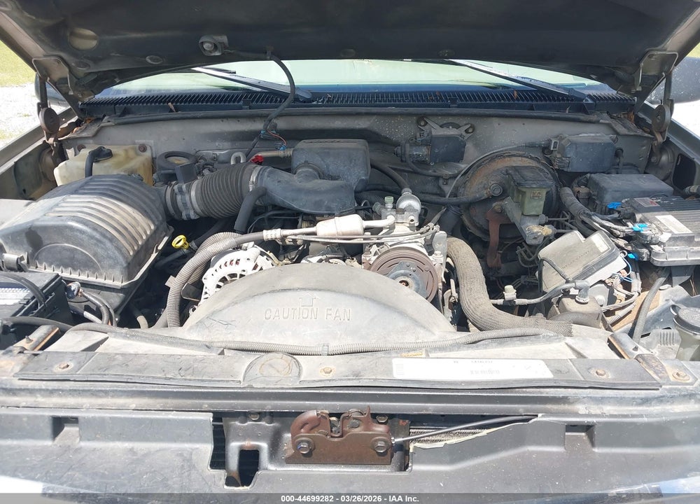 1999 CHEVROLET SUBURBAN 1500 VIN: 3GNEC16R4XG139487