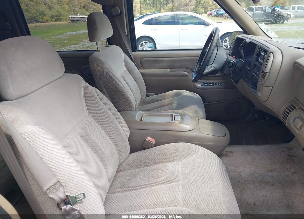 1999 CHEVROLET SUBURBAN 1500 VIN: 3GNEC16R4XG139487