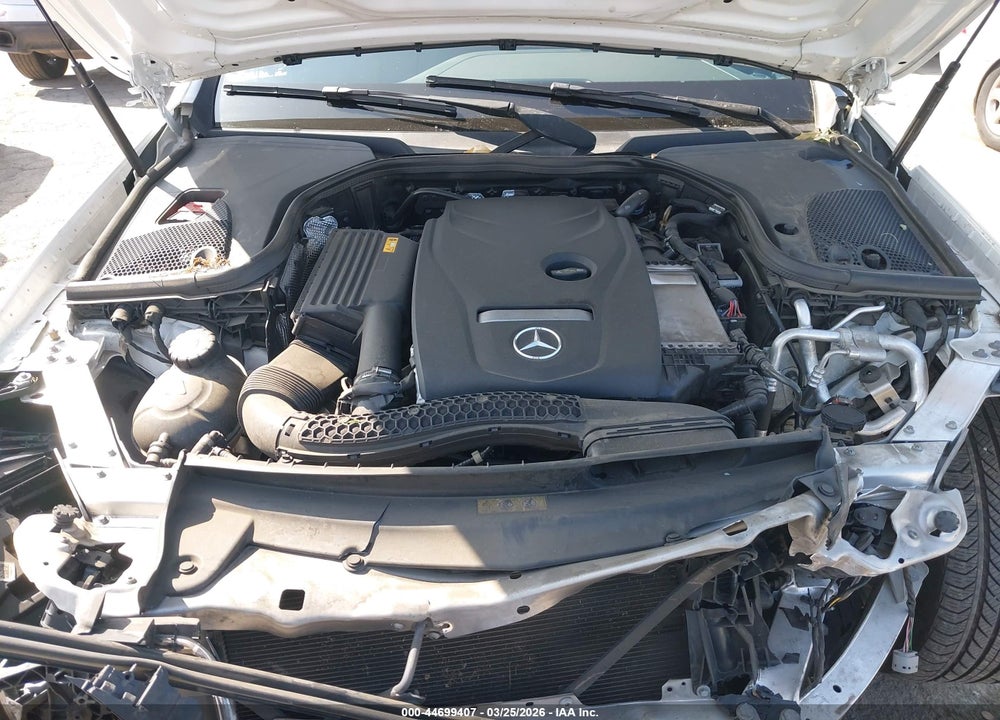 2019 MERCEDES-BENZ E 300 VIN: WDDZF4JB7KA681404