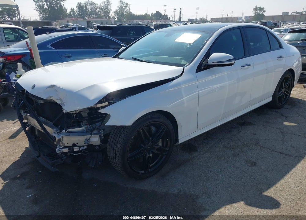 2019 MERCEDES-BENZ E 300 VIN: WDDZF4JB7KA681404