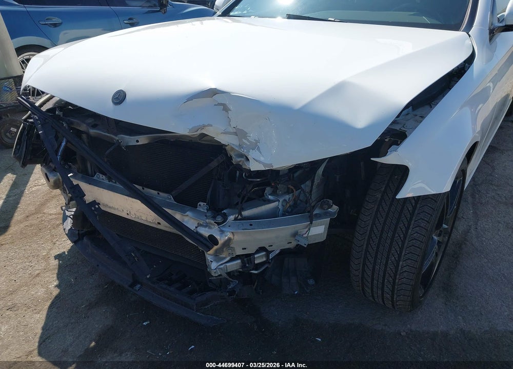 2019 MERCEDES-BENZ E 300 VIN: WDDZF4JB7KA681404
