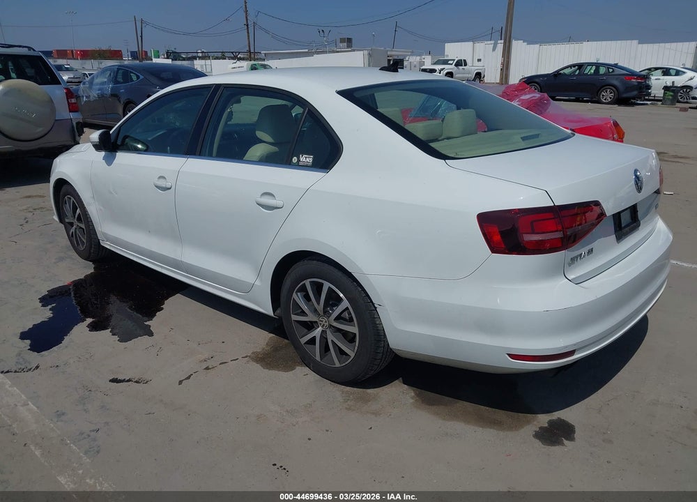 2017 VOLKSWAGEN JETTA 1.4T SE VIN: 3VWDB7AJ1HM257086