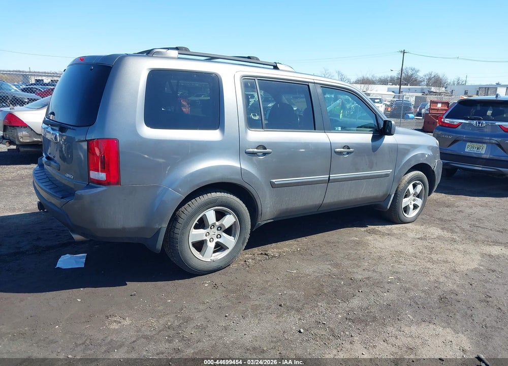 2009 HONDA PILOT EX-L VIN: 5FNYF48669B040762