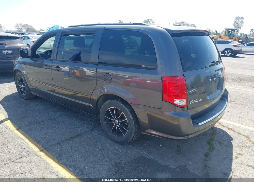 2016 DODGE GRAND CARAVAN R/T VIN: 2C4RDGEG3GR324361
