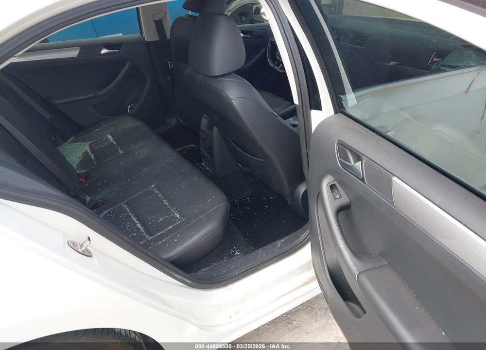 2017 VOLKSWAGEN JETTA 1.4T SE VIN: 3VWDB7AJ4HM364679