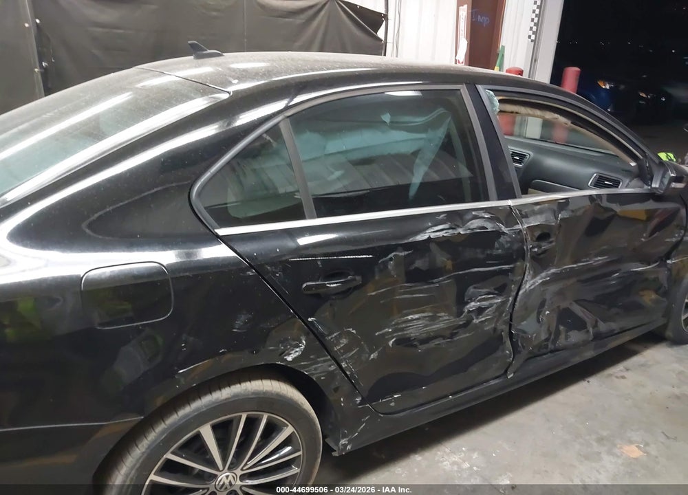 2012 VOLKSWAGEN JETTA 2.5L SEL PREMIUM VIN: 3VWLP7AJ9CM424395