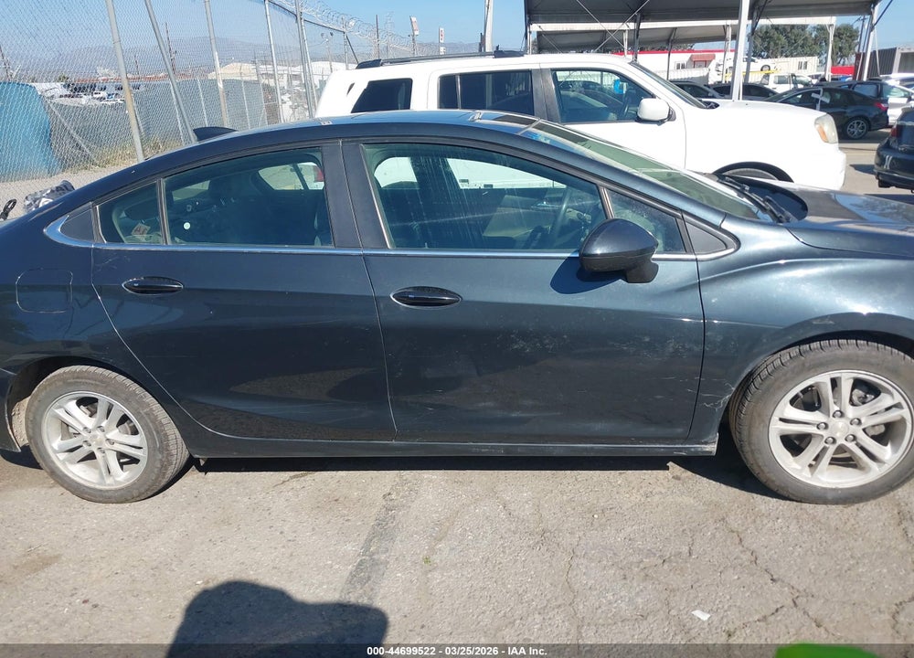 2017 CHEVROLET CRUZE LT AUTO VIN: 1G1BE5SM8H7164115