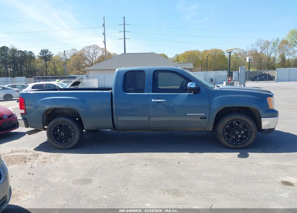 2010 GMC SIERRA 1500 SLE VIN: 1GTSCVE06AZ169104