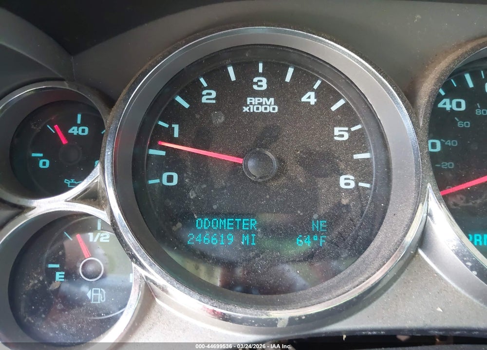 2010 GMC SIERRA 1500 SLE VIN: 1GTSCVE06AZ169104