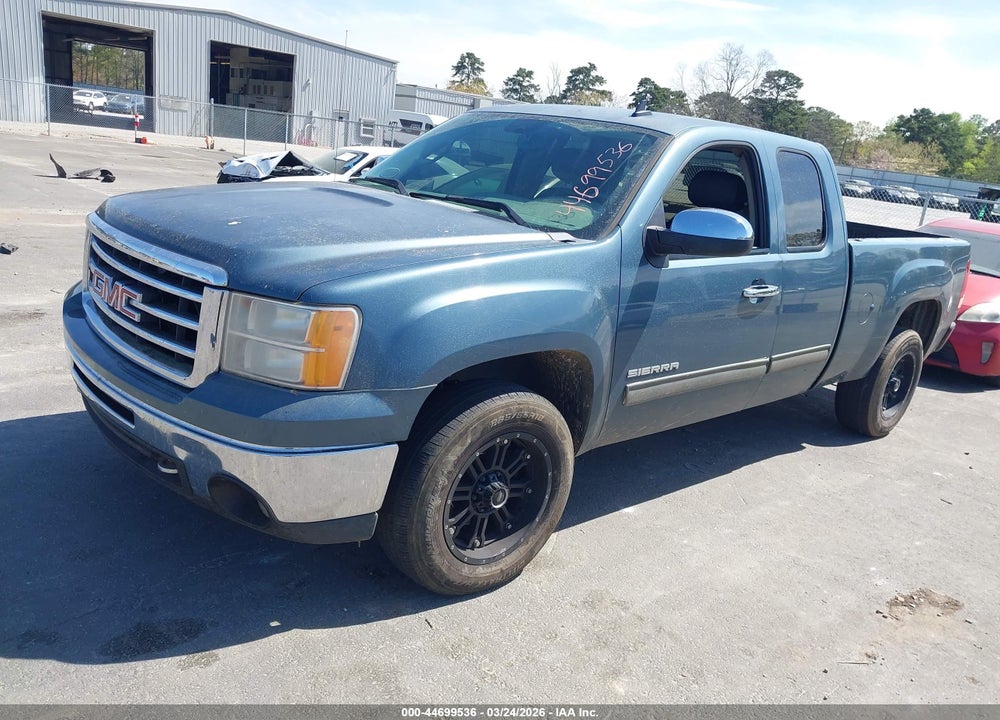 2010 GMC SIERRA 1500 SLE VIN: 1GTSCVE06AZ169104