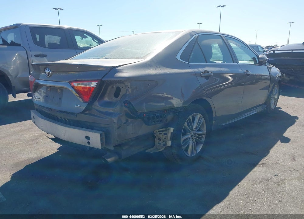 2015 TOYOTA CAMRY SE VIN: 4T1BF1FK0FU098367