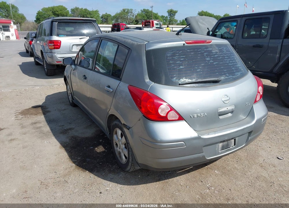 2008 NISSAN VERSA 1.8SL VIN: 3N1BC13E38L367439