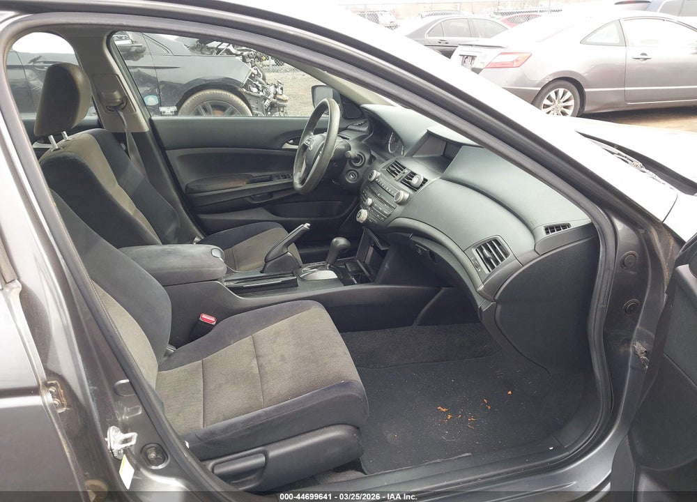 2009 HONDA ACCORD 2.4 LX-P VIN: 1HGCP26479A073020