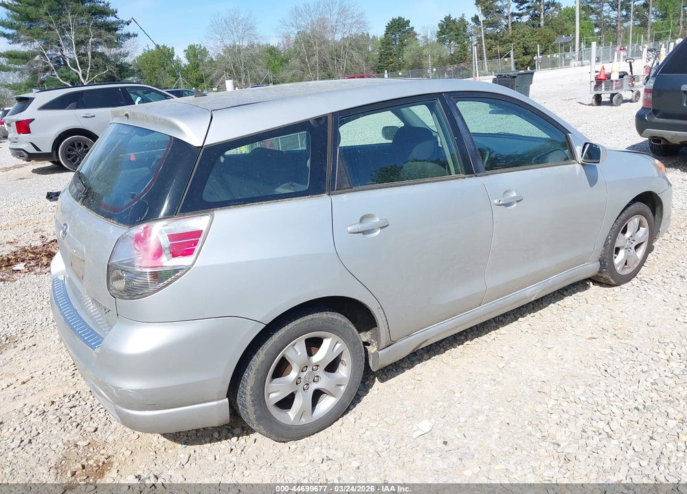 2008 TOYOTA MATRIX XR VIN: 2T1KR32E38C704025