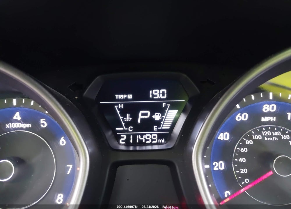 2016 HYUNDAI ELANTRA SE VIN: 5NPDH4AE9GH702858