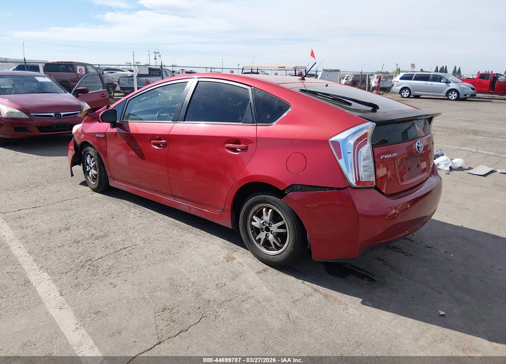 2013 TOYOTA PRIUS TWO VIN: JTDKN3DU8D1648016