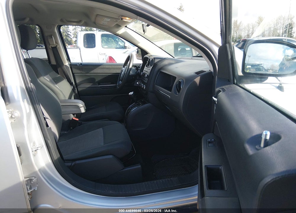2011 JEEP COMPASS VIN: 1J4NT1FAXBD139187