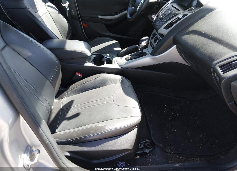 2014 FORD FOCUS SE VIN: 1FADP3F25EL348766