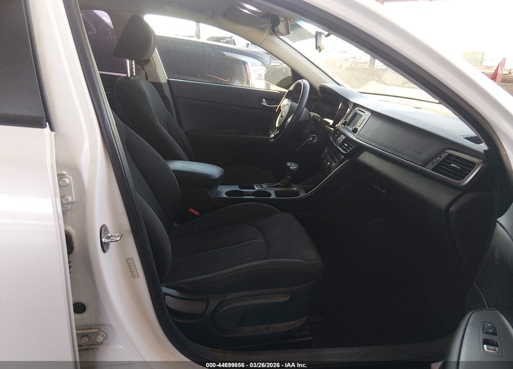 2016 KIA OPTIMA LX VIN: KNAGT4L37G5102585